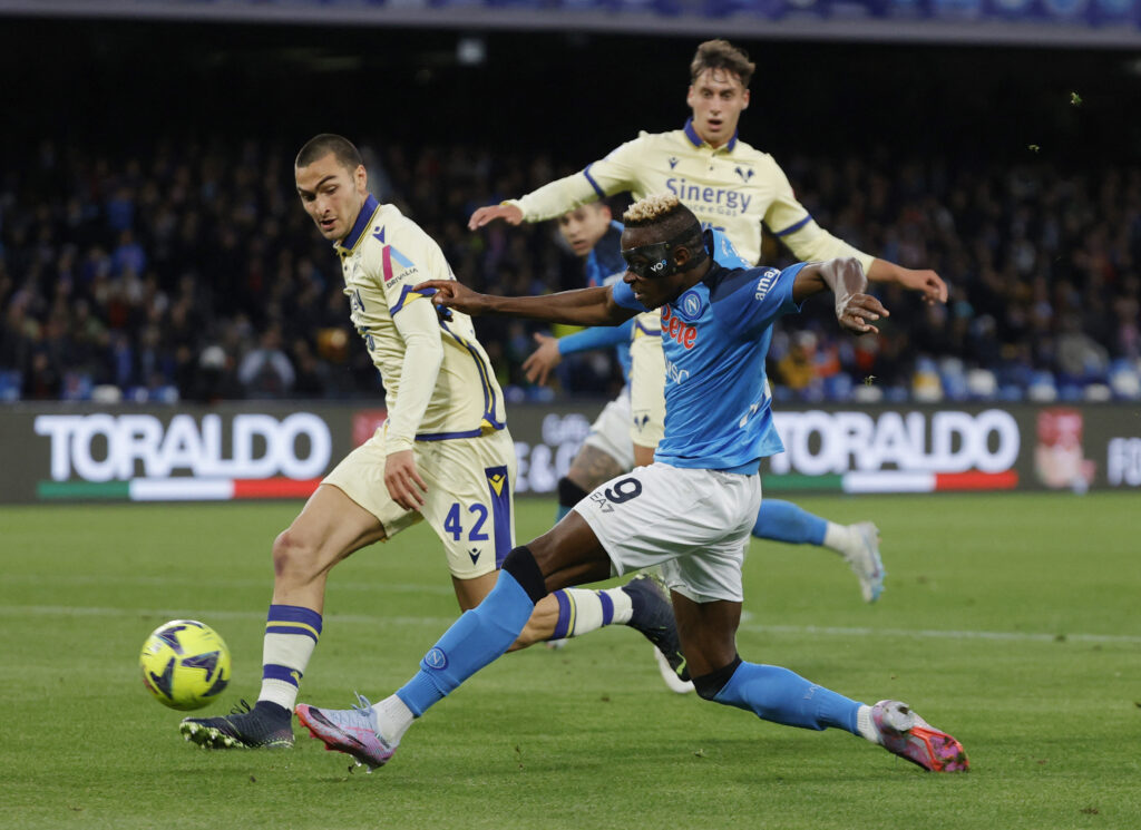 Nhận định soi kèo Napoli vs Hellas Verona lúc 02h45 ngày 13/1/2025 nhan-dinh-soi-keo-napoli-vs-hellas-verona-luc-02h45-ngay-13-1-2025-1