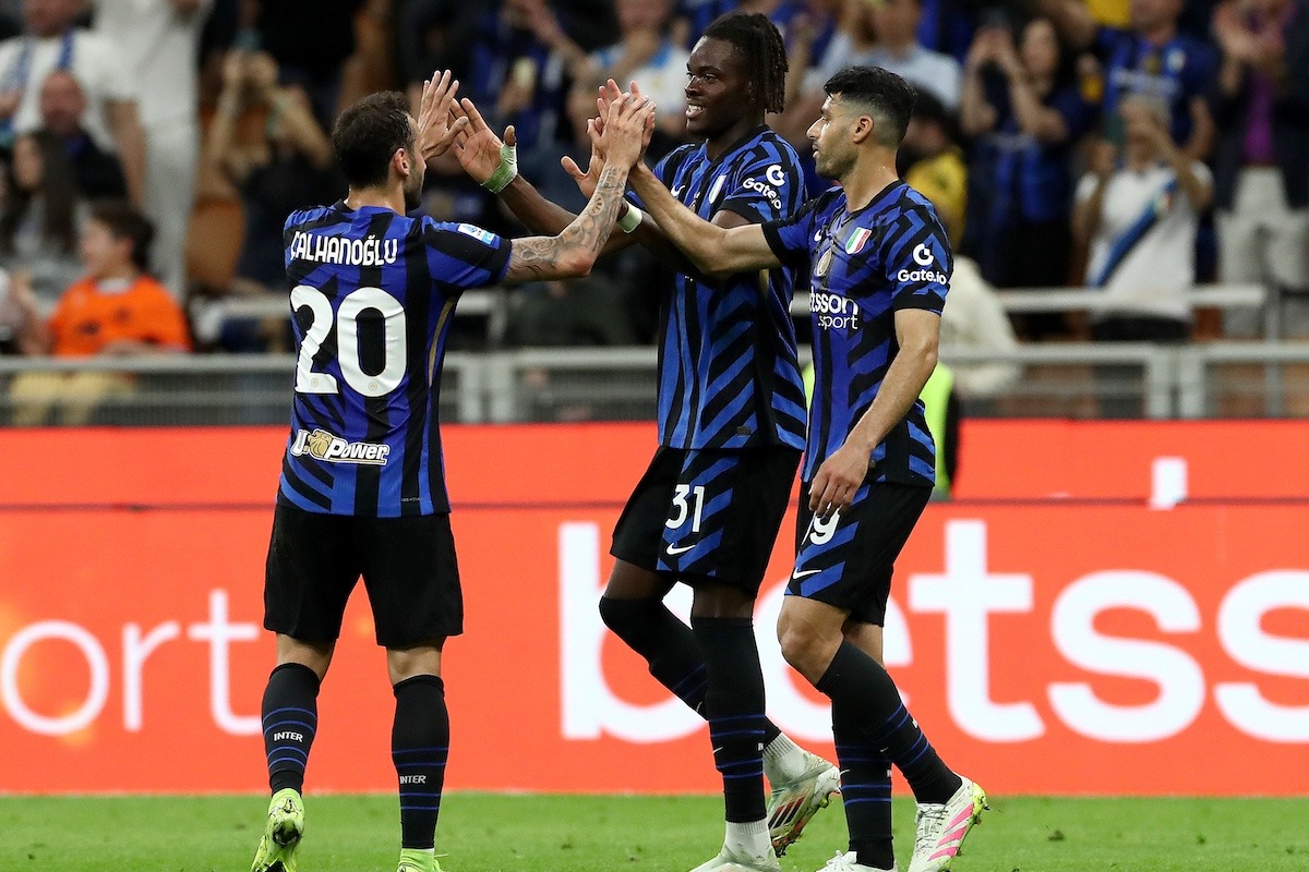 Nhận định soi kèo Inter vs Como lúc 00h00 ngày 7/12/2025 nhan-dinh-soi-keo-inter-vs-como-luc-00h00-ngay-7-12-2025-1