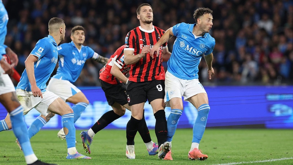Nhận định soi kèo Napoli vs AC Milan lúc 02h00 ngày 19/12/2025